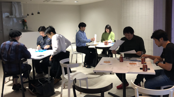 炎天下の中、暑さをもろともせず一生懸命作業をする弊社エキスパートチームです。